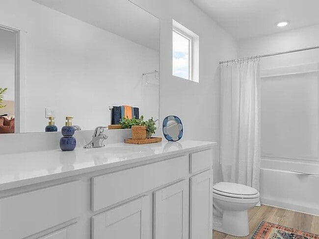 Building Photo - GORGEOUS American Fork Townhome!!!