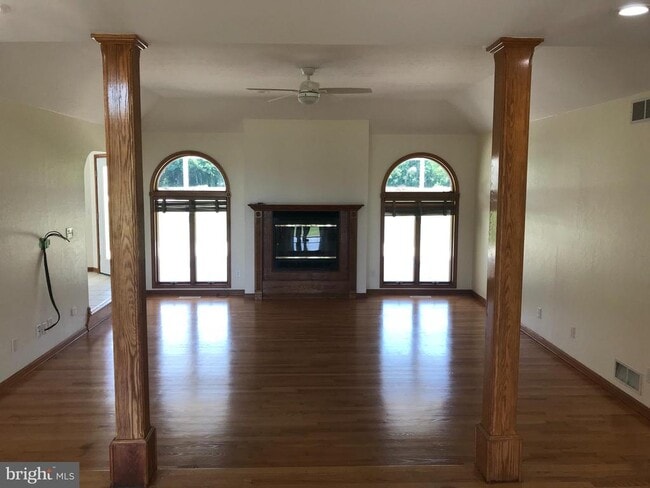 Building Photo - 3223 Halltown Rd