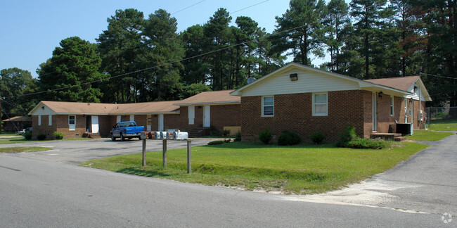 Building Photo - Wilson Place