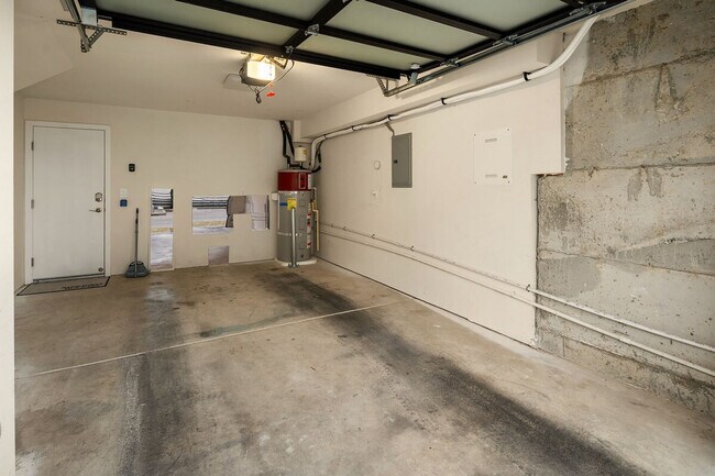 Building Photo - 3027 62nd Ave SW