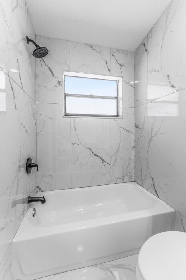 Building Photo - 5100 3rd Ave S