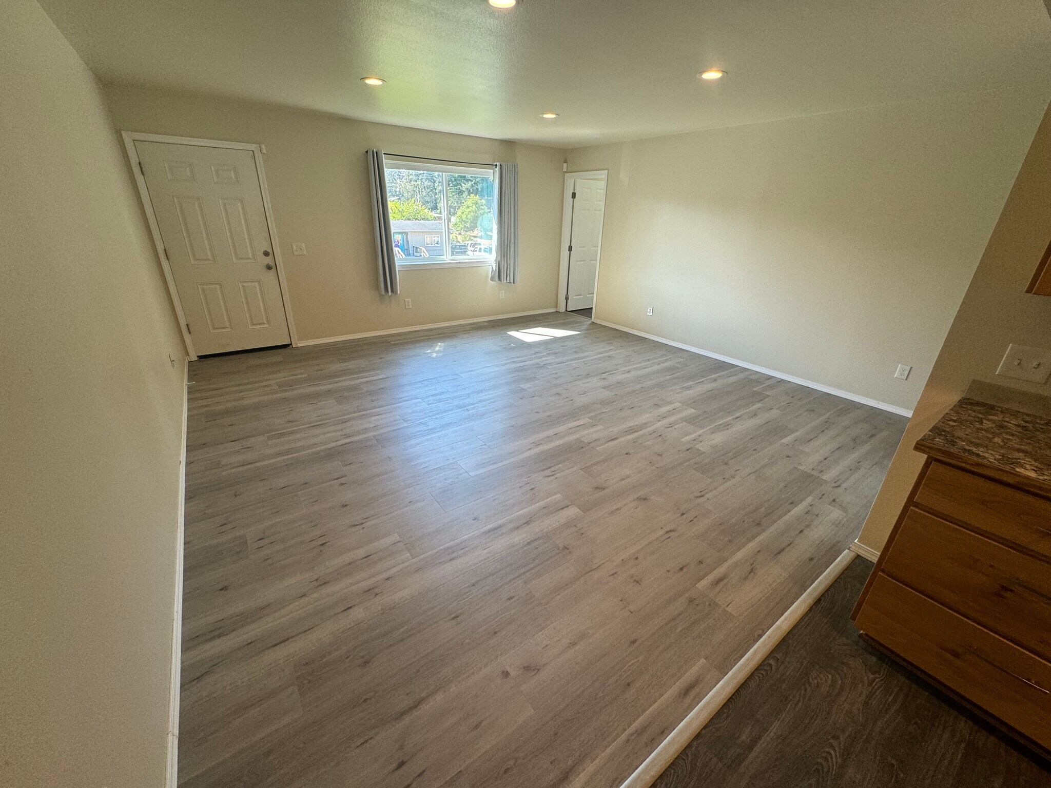 Building Photo - 27212 X Ln