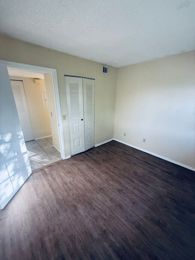 Building Photo - 2BR/2BA CONDO IN PALM BAY