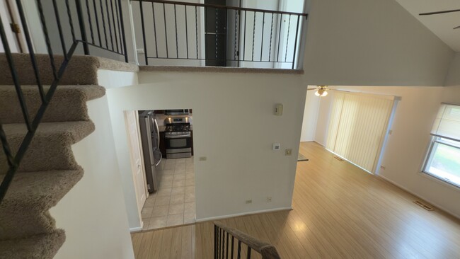 Building Photo - 385 Grissom Ct