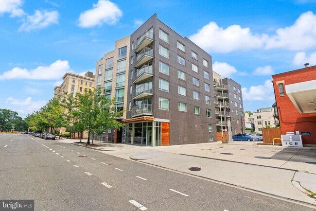 Building Photo - 1311 13th St NW