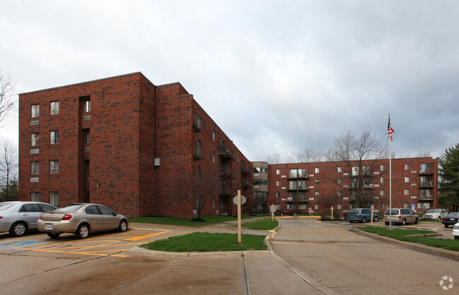 Building Photo - Lawrence Saltis Plaza