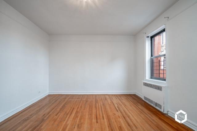 Building Photo - 1 bedroom in BROOKLYN NY 11218