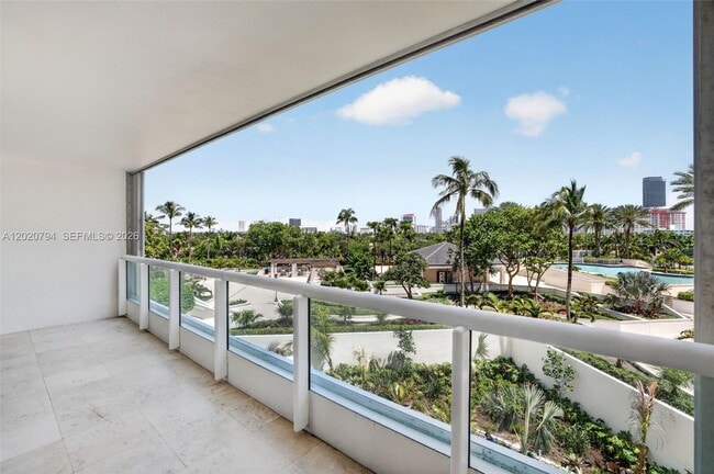 Building Photo - 21205 Yacht Club Dr