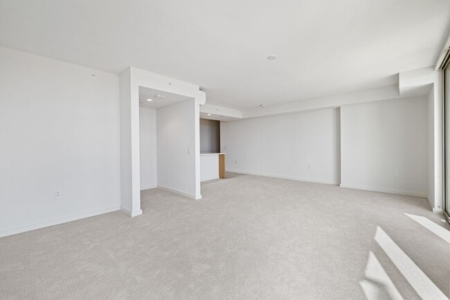 Building Photo - 2342