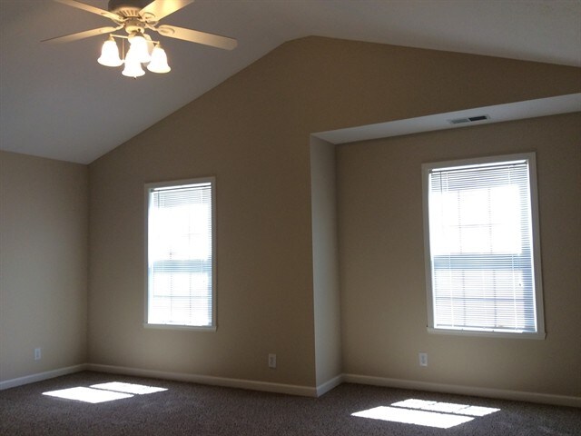 Building Photo - 12728 Bent Oak Ct