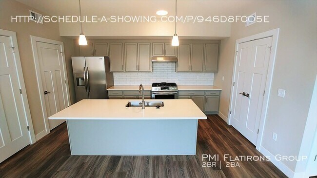 Building Photo - Brand New Cherrywood Condo