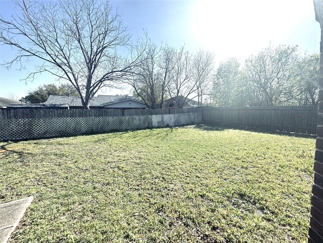 Building Photo - 18743 Parfield Ln