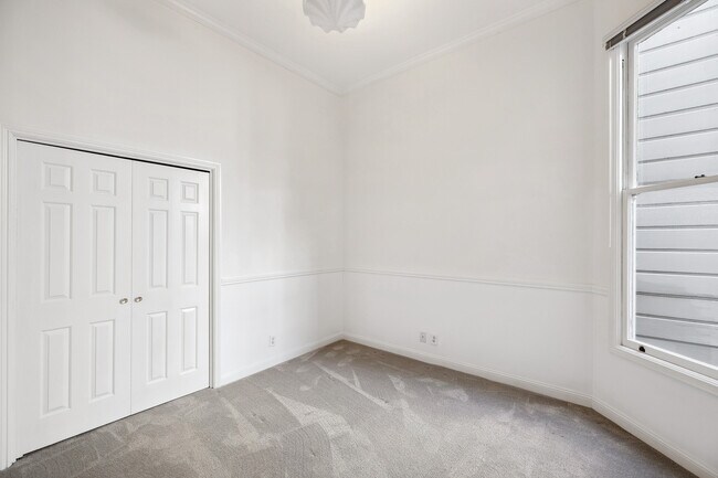 Building Photo - 1406 Post St