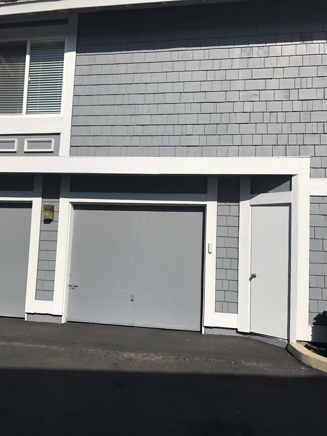 Building Photo - dod6923c