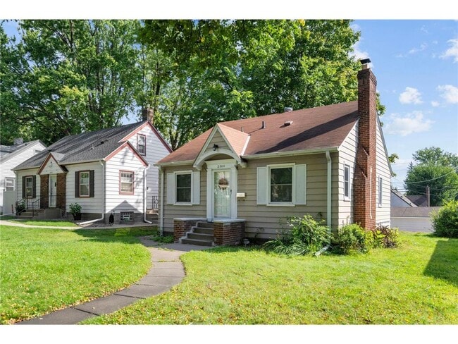 Building Photo - 2500 N Thomas Ave