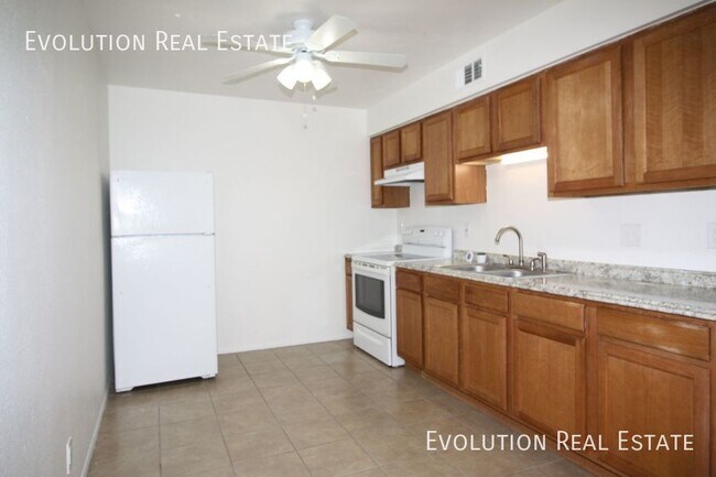 Building Photo - 2413 N Amarillo St