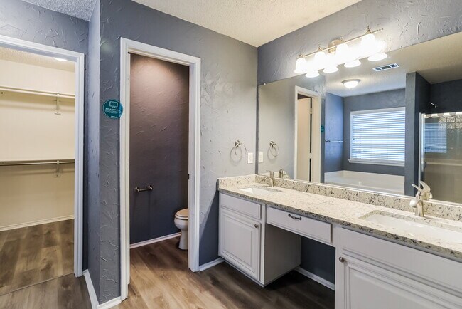 Building Photo - 4936 Diamond Trace Trail