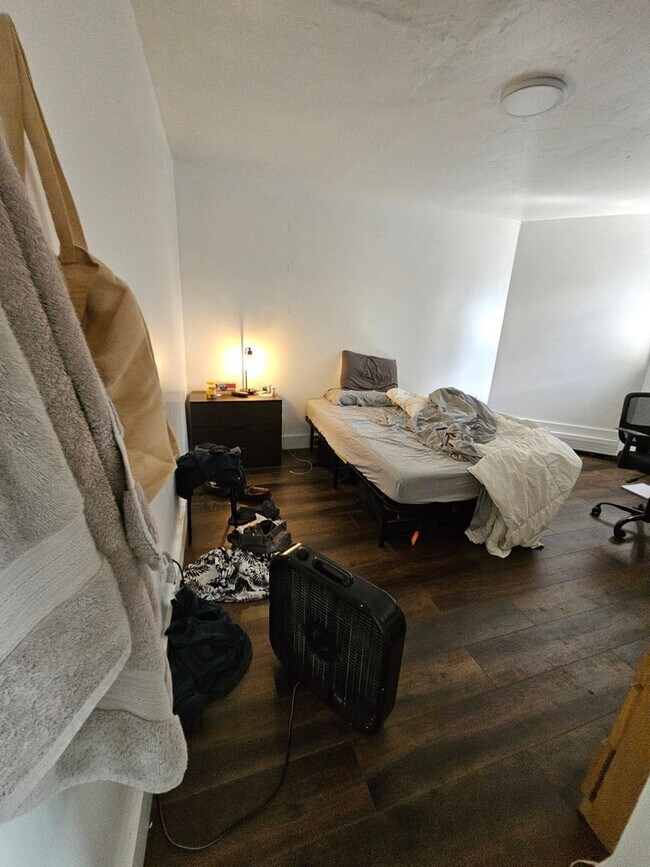 Building Photo - 510 Harvard St