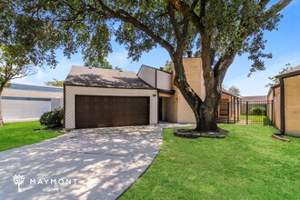 Building Photo - 10814 Kirktown Dr