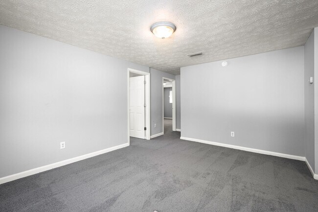 Building Photo - Timuquana 3BR/2BA Solid Brick Home w/ Flex Space & Private Yard