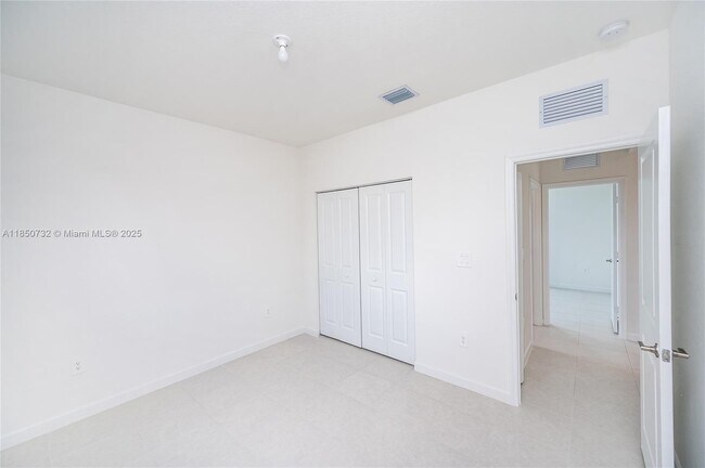 Building Photo - 11856 SW 241 Ter