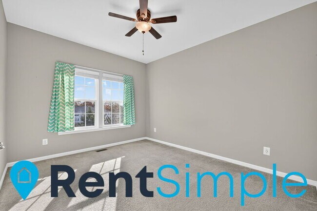 Building Photo - 7485 Brunson Cir