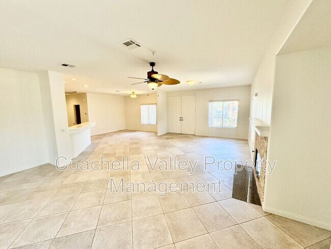 Building Photo - 74091 Daisy Ln