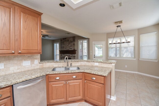 Building Photo - 3011 Nickleby Ct