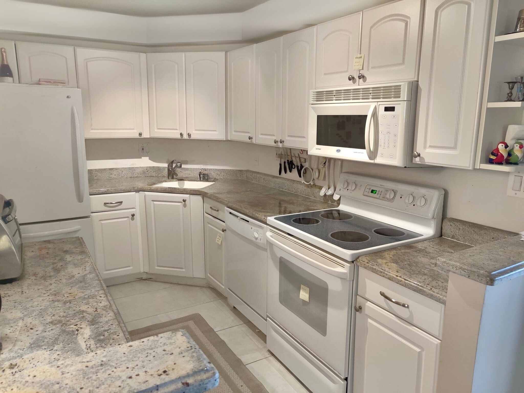 Building Photo - 3031 N Ocean Blvd