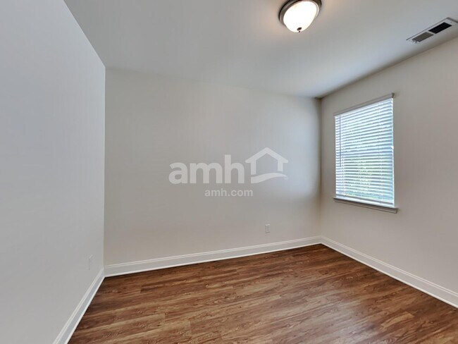 Building Photo - 2449 Napa Valley Dr