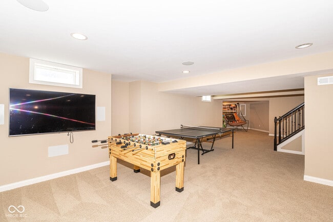 Building Photo - 10599 Geist View Dr