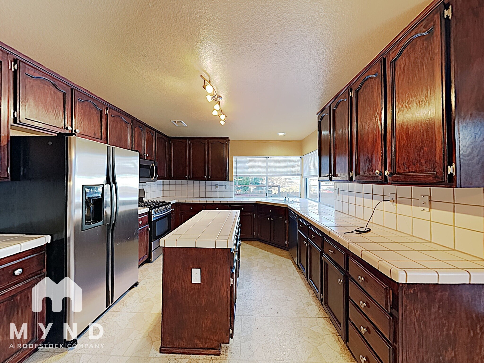 Building Photo - 9413 Redwater Dr