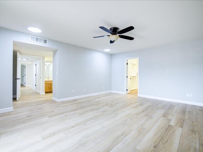 Building Photo - Scenic Living at Dorado Golf Course; 3 Bedroom 2 Bathroom