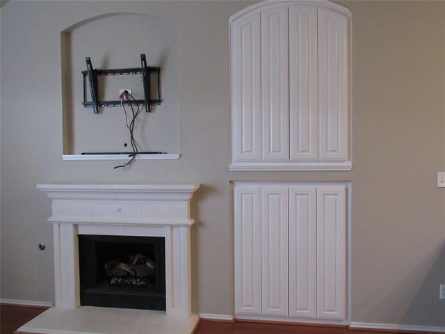 Building Photo - 2325 Keystone Dr
