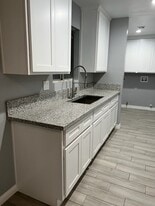 Building Photo - 16588 Vine St