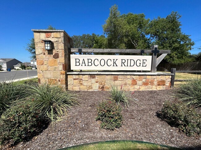 Building Photo - 11315 Babcock Bnd