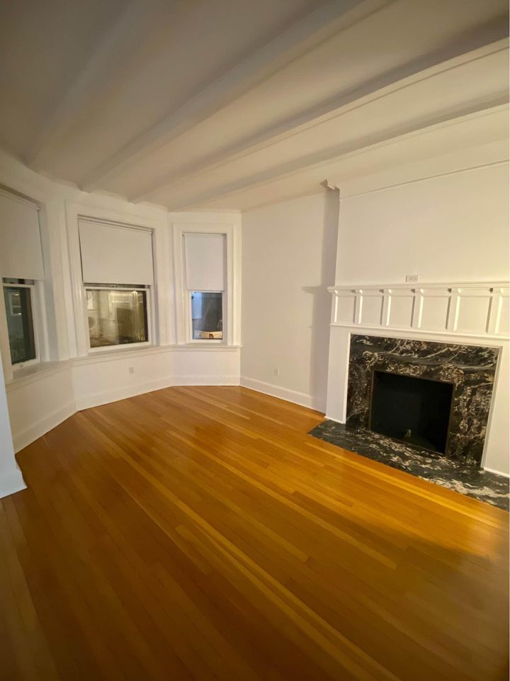 Building Photo - 157 Dewitt St