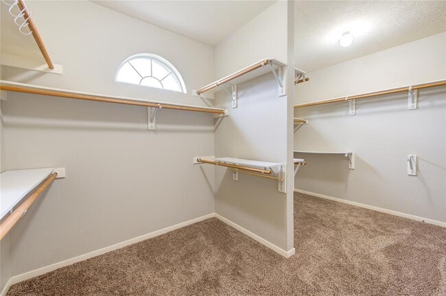 Building Photo - 22906 Kimberwicke Ct