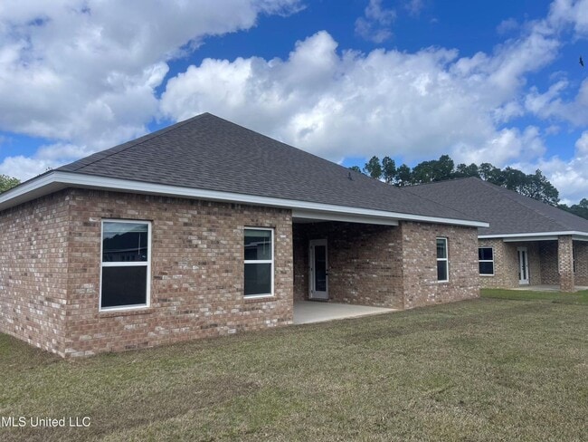 Building Photo - 13569 Sarus Dr