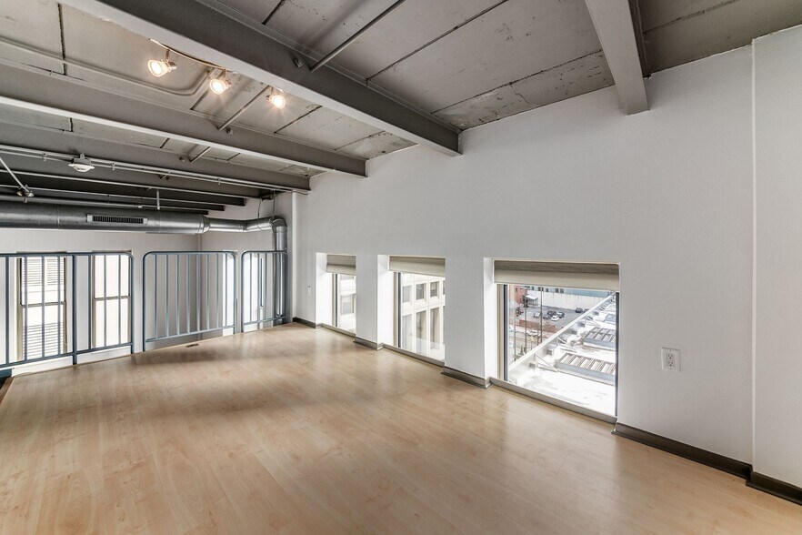 Building Photo - 110 N 3rd St