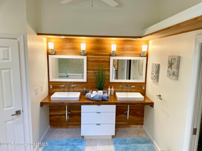 Building Photo - 3585 S Atlantic Ave