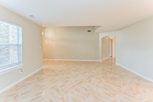 Building Photo - 7230 Wimberly Oaks Ln