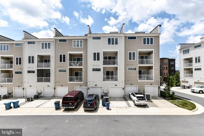 Building Photo - 43185 Mongold Square