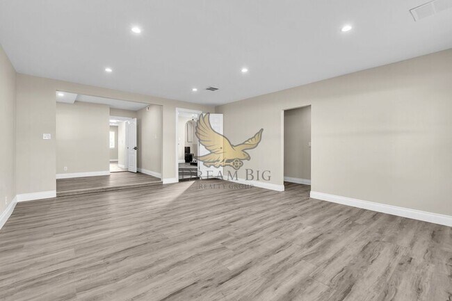 Building Photo - 6845 Coley Ave