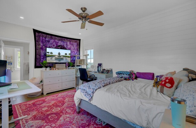 Building Photo - 315 Ashley Ave