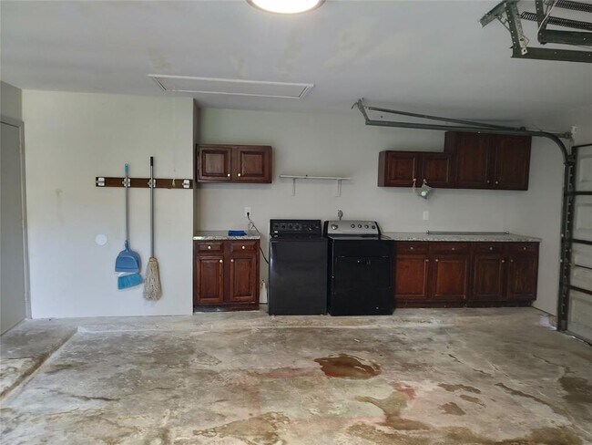 Building Photo - 7514 Fuchsia Ln