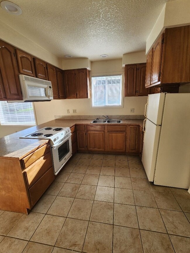 Building Photo - STATUS: AVAILABLE-  |R281h| $1495.00
