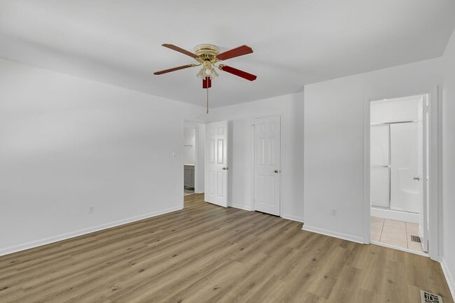 Building Photo - Call Sabrina Thomas Office at 757-767-0767...