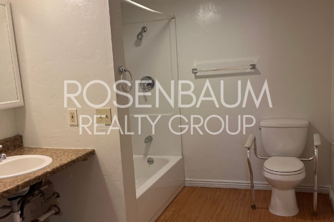 Building Photo - 770 N Dodge Blvd