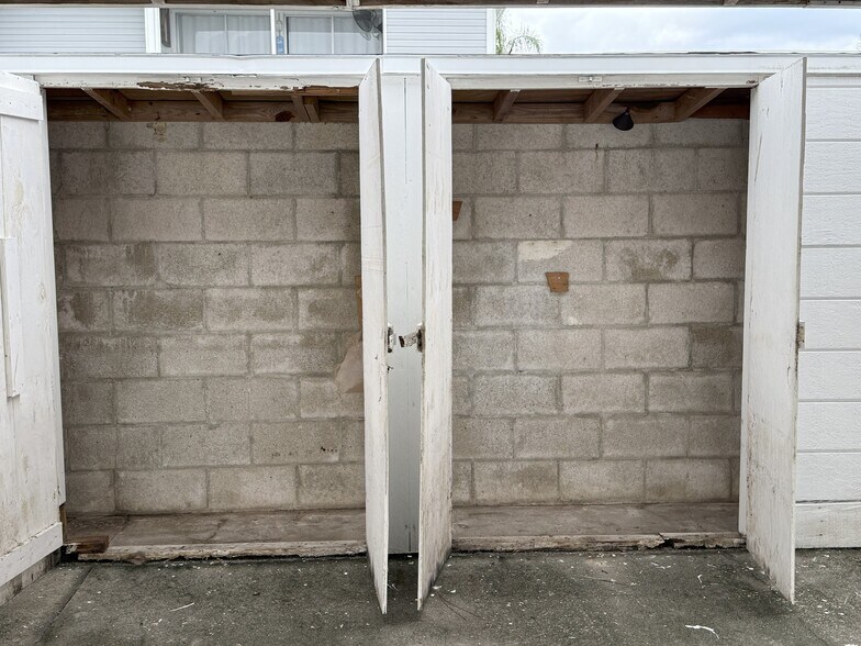 Carport Storage - 22333 Edgewater Dr